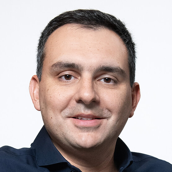 Tiago Mavichian